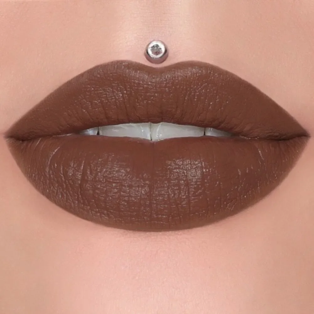 NIB Jeffree Star Full Size Dominatrix Velvet Trap Lipstick